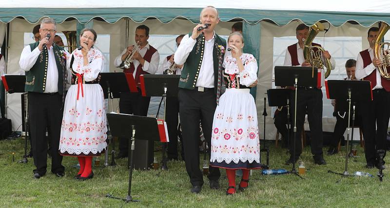 Už 26. ročník festivalu Kubešova Soběslav. Na fotografiích soubory z Klečat a ZálšíRoman Růžička