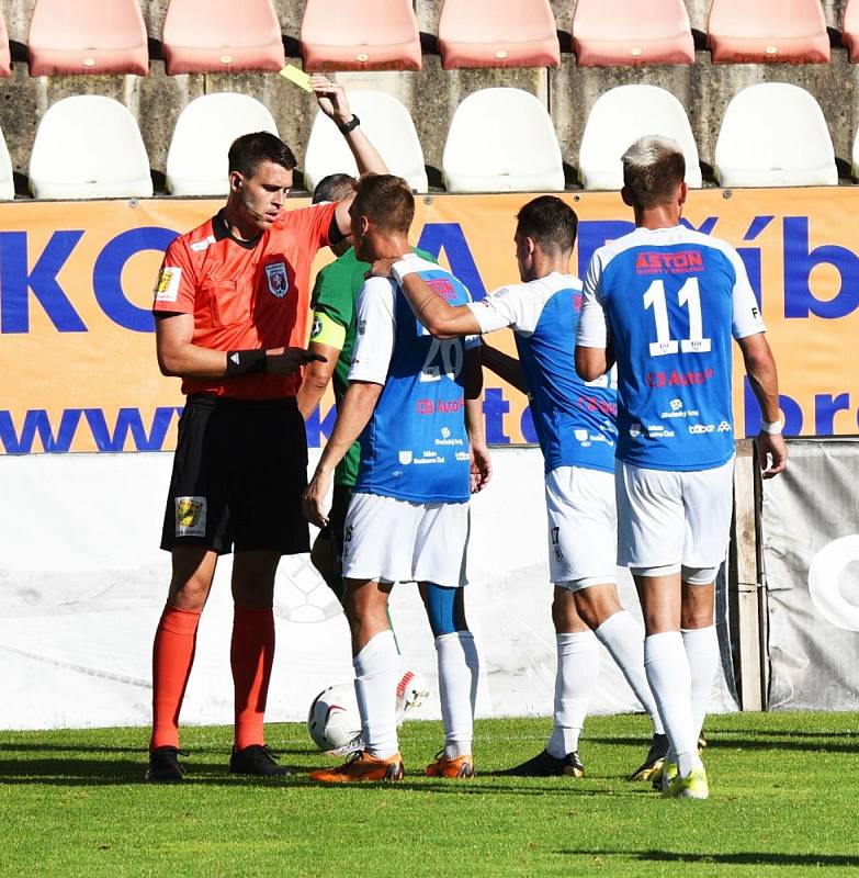 1. FK Příbram - FC MAS Táborsko ve 2. kole Fortuna národní ligy 0:2.