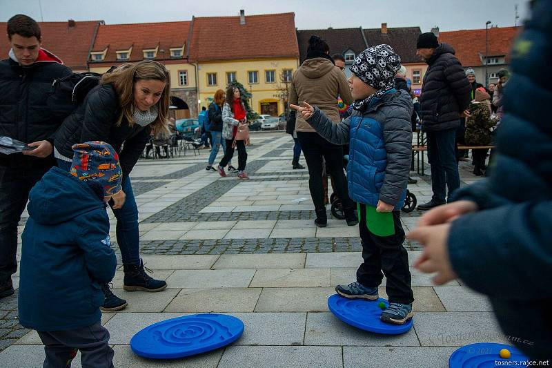 Obecně prospěšná společnost I MY v Soběslavi slavila své kulaté výročí s ročním zpožděním, užili si ho děti i rodiče.