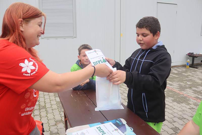 Ve Stříbře proběhla velká úklidová akce.