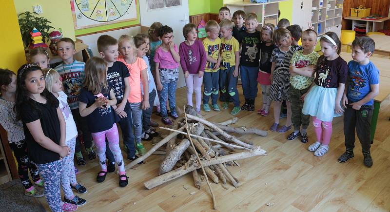 Z besedy s dětmi ve školce Prokopa Velikého.