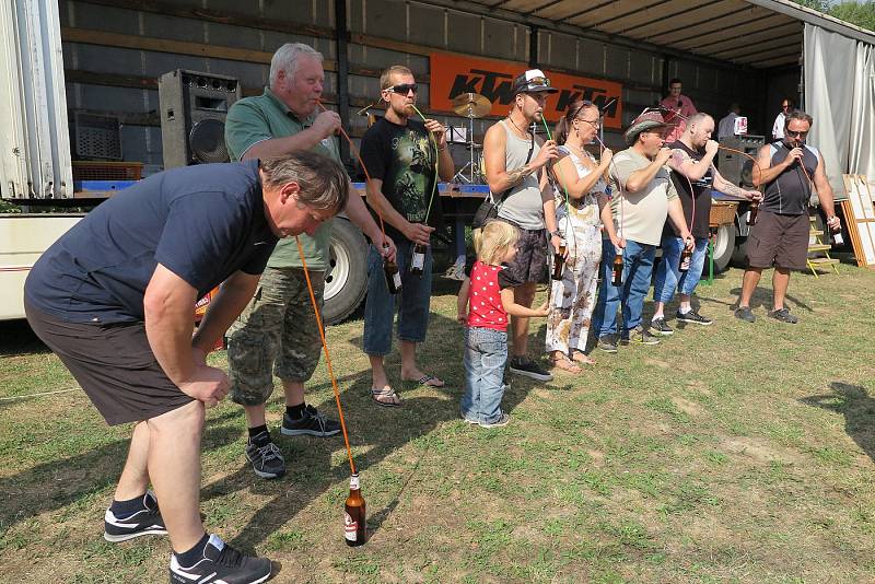 Pouť byla ve Lhotě velkolepá. 