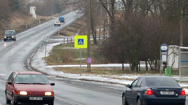 Do těchto míst možná v budoucnu přibudou dva informativní radary, které by měly měřit rychlost automobilů projíždějících Vítkovem. Místní lidé o jejich instalaci vehementně bojují.