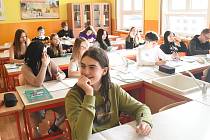 Deváťáci z bezdružické školy jsou nejúspěšnější z Tachovska v přijímacích zkouškách na střední školy za posledních pět let.