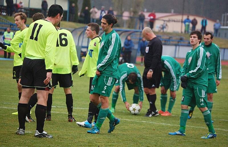 Tým FK Tachov se s podzimem nerozloučil ideálně, s Přední Kopaninou hrál 3:3.