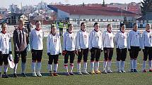 Mezistátní utkání žen U17 se hrálo na městském stadionu v Tachově a Česká republika porazila Ázerbájdžán 11:0. 