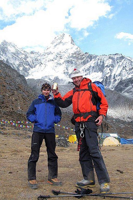 Jan Vesták z Prahy a Jakub Bouda ze Stříbra vyprávěli své zážitky z cesty na vrchol hory Ama Dablam.