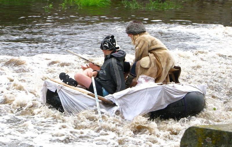 Netradiční plavidla na Mži v Tachově