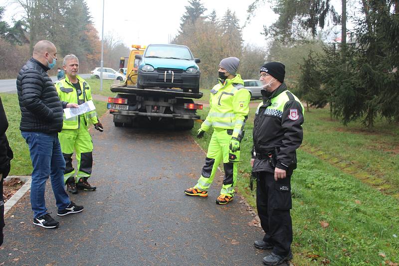 V Tachově odstraňují vraky z veřejných prostranství.