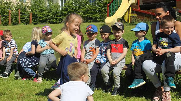 Den dětí na zahradě MŠ Pošumavská
