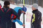 Ve Ski areálu Přimda se běžel lyžařský závod na 15 kilometrů klasickým způsobem.