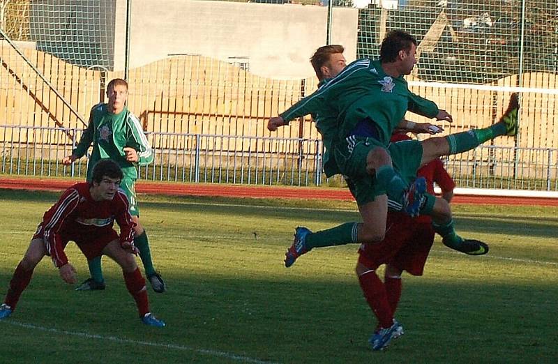 Fotbal-divize: FK Tachov-S. Nové Strašecí 1:1