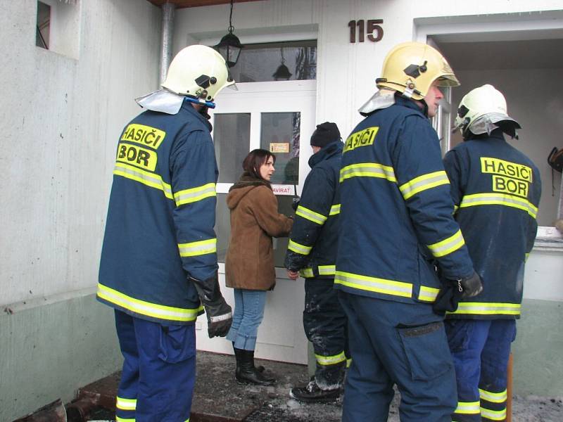 Ve Svaté Kateřině shořela škola. Škody jdou do milionů