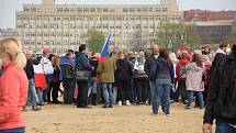 Demonstrace na Letné, 1. května.