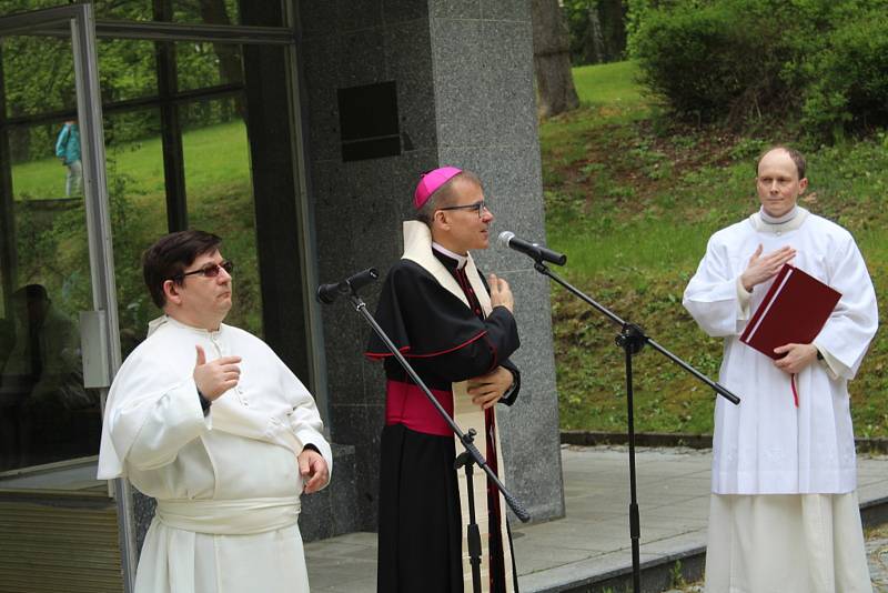 Žehnání pramenům v Konstantinových Lázních v roce 2019.