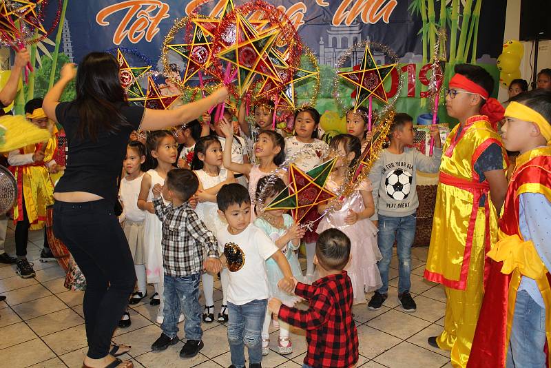 Vietnamci slavili svátek dětí