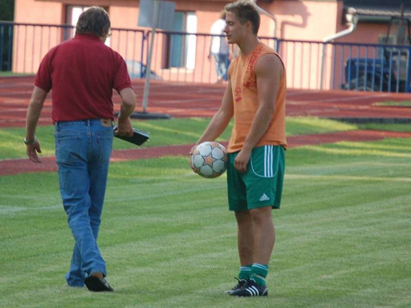 Přípravný fotbal: FK Tachov – Spartak Chrást 6:2 (1:1, Malý 2, Braun 2, Čížek, Machač) 