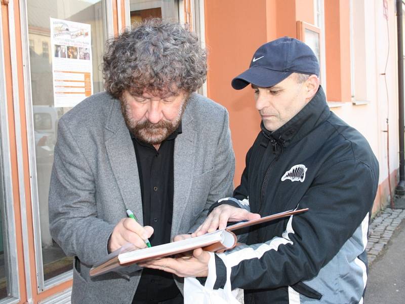 Zdeněk Troška při zahájení Filmového festivalu Jiřího Kalaše v Plané.