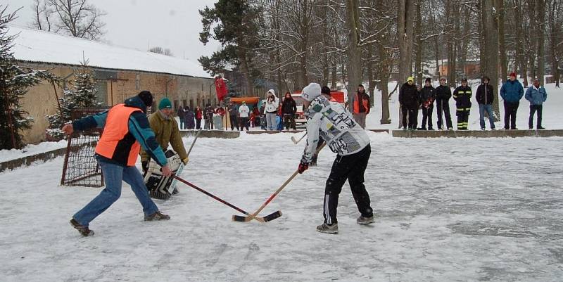 Soutěž Bosá liga se konala v sobotu v Halži 