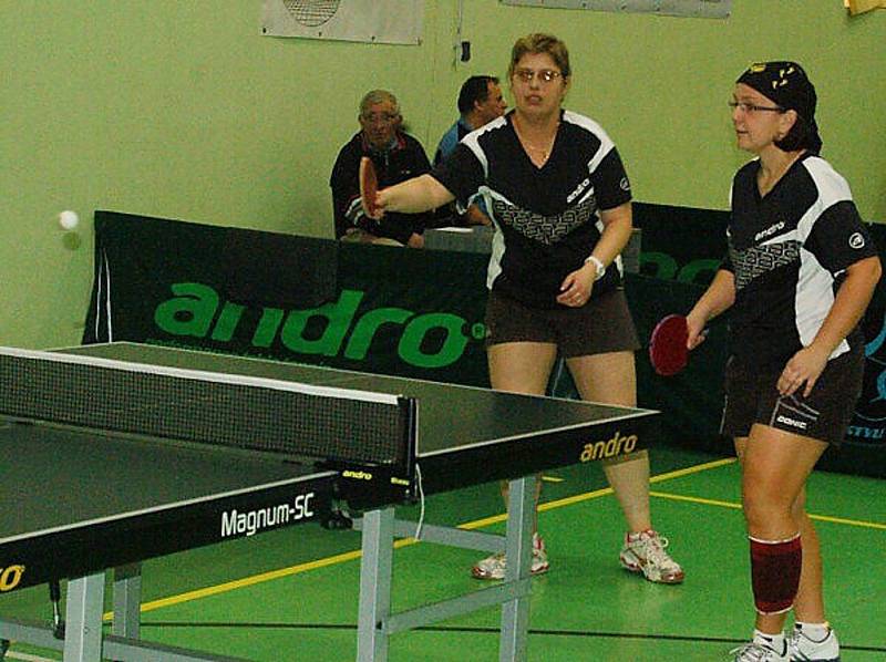 Stolní tenis – 2. liga žen: Družstvo S. Bor střechy Homolka porazilo Un. Plzeň B 9:1 