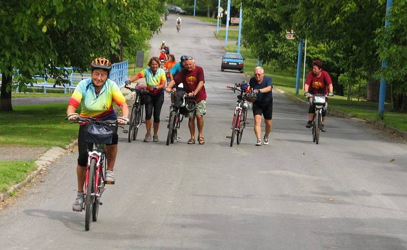 Cyklisté ze západočeského Tachova navštívili další dva Tachovy.