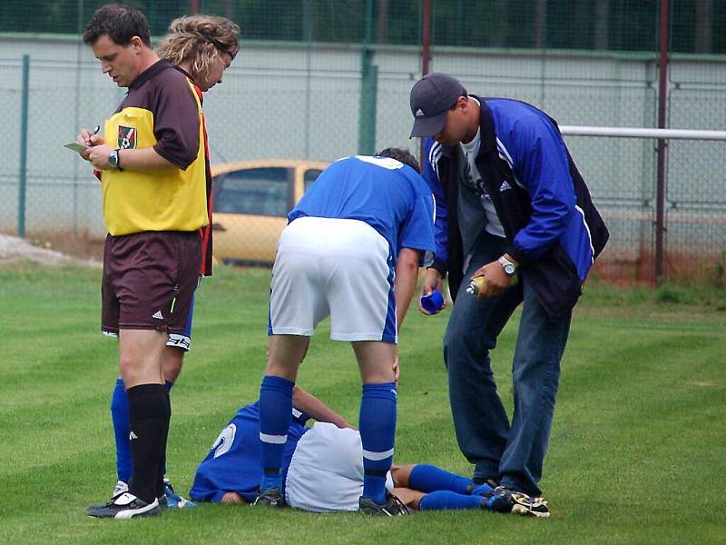 Vstup do nového ročníku nevyšel S. Sulislav, který sestoupil z okresního přeboru. V Konstantinových Lázních prohrál s místní rezervou 2:1.