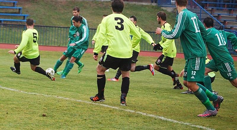 Tým FK Tachov se s podzimem nerozloučil ideálně, s Přední Kopaninou hrál 3:3.