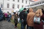 Svatomartinského festivalu v Kladrubech se zúčastnilo několik set lidí.