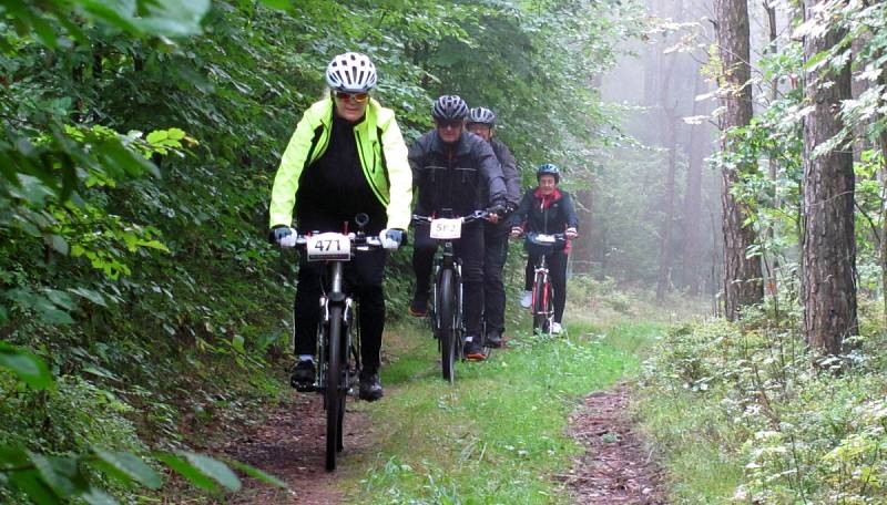 Cyklistického podniku se účastnili i kolaři z Tachovska.