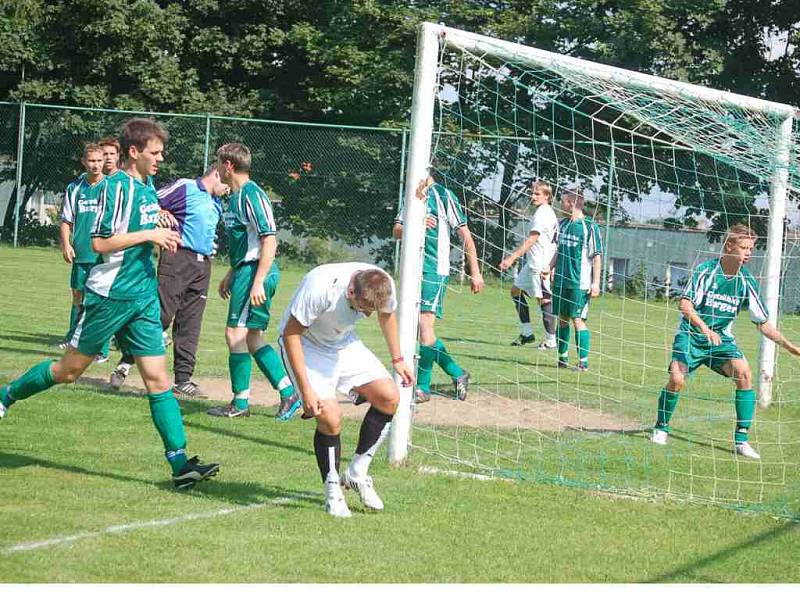 Přípravný fotbal: TJ Rozvadov – TSV Waidhaus 2:1 (0:0) .