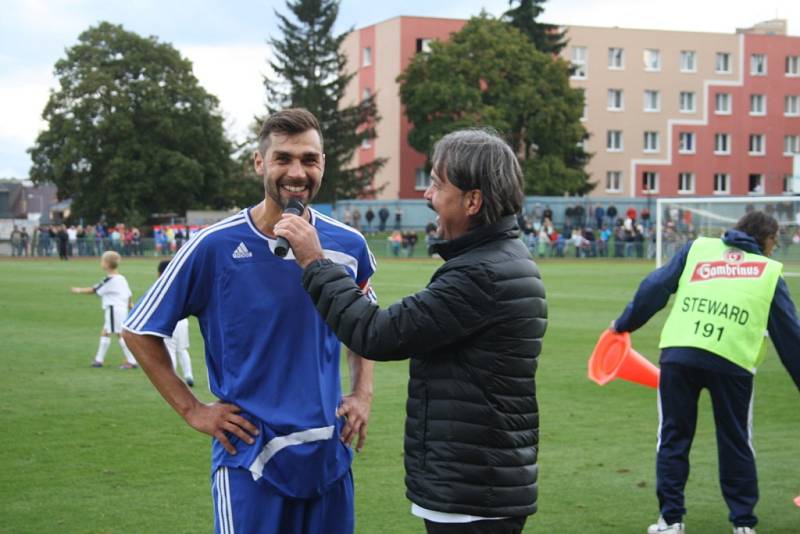 Ze zápasi FK Tachov a Viktorie Plzeň.