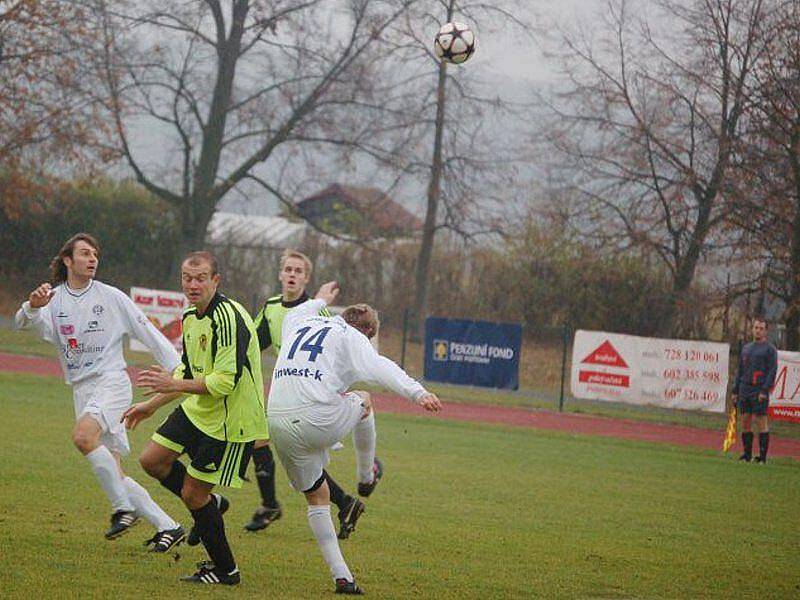 Puma krajský přebor: B. Stříbro – FC Chrást 1:2