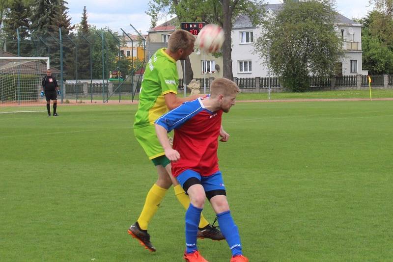 Chodová Planá - Planá (červenomodří) 2:6 (1:1), 22. kolo I. B třída sk. A, 21. května 2022.