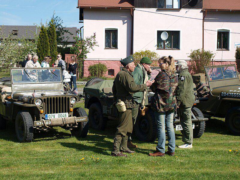 Convoy of remembrance