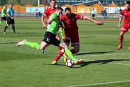 FK Tachov porazil ve středečním vloženém kole České fotbalové ligy Benátky nad Jizerou 2:1.