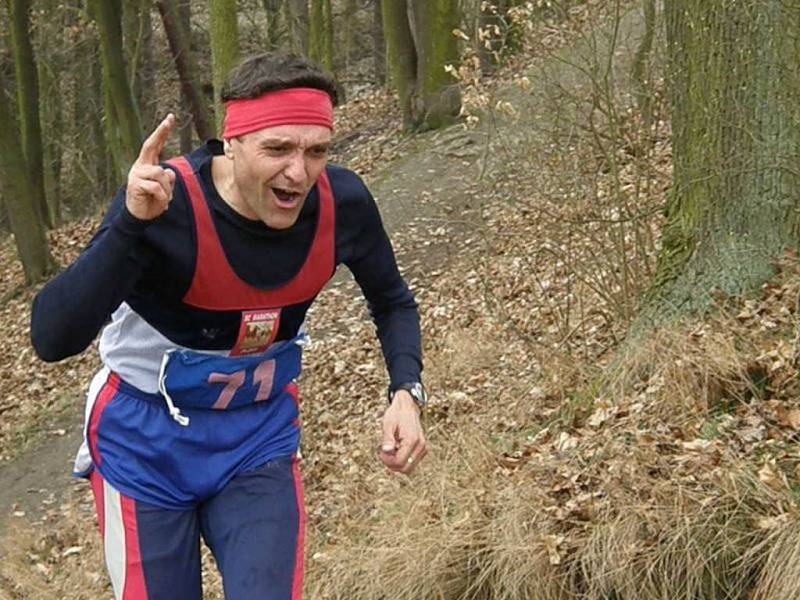 Celkový vítěz  Šroubek Vlastimil st. SC Marathon Plzeň s časem.