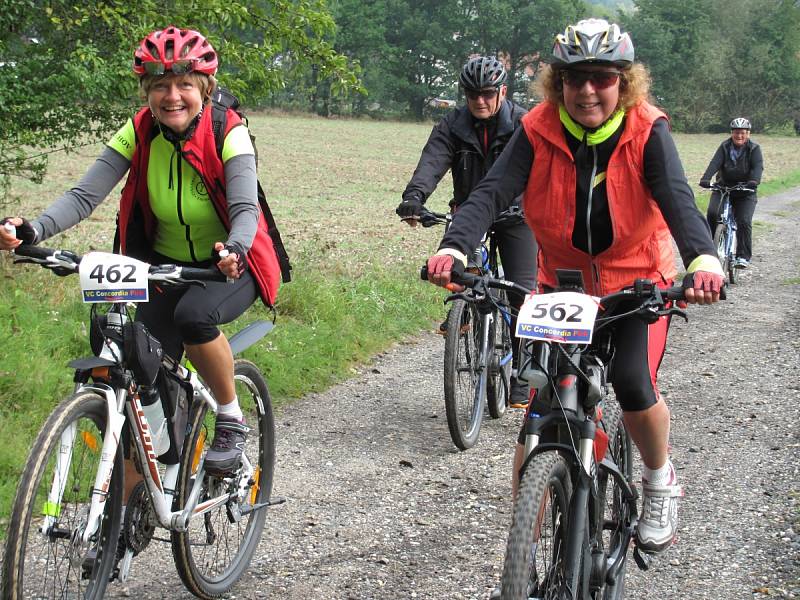 Cyklistického podniku se účastnili i kolaři z Tachovska.