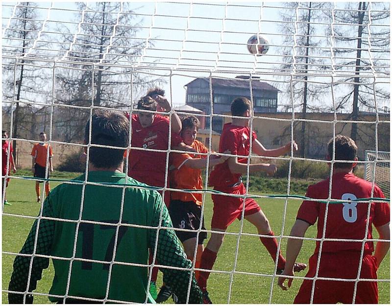 Fotbal, osmnácté kolo okresního přeboru druhé třídy: Stráž vs. Erpužice