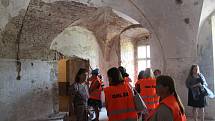 Zahájení stavební obnovy kladrubského kláštera.