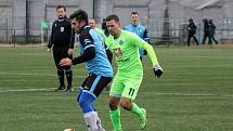 3. kolo Poháru PKFS: TJ Keramika Chlumčany (na snímku fotbalisté v modrých dresech) - FK Tachov 2:3 (2:3).