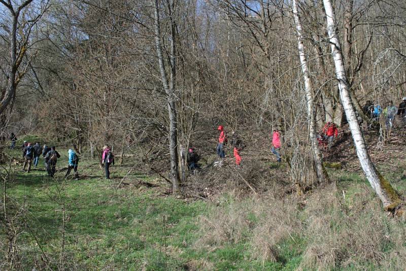 Vycházka do údolí Kosího potoka začala v Křínově. 