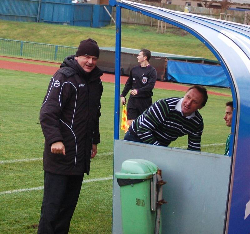 Fotbalisté FK Tachov zakončili podzimní část divize výhrou s FC MAS Táborsko B 6:2.