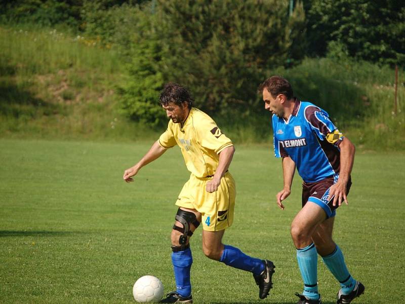 Fotbalisté Přimdy prohráli s TJ Chotěšov 1:3 .