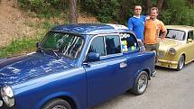 Sraz Automotoklubu Trabant Plzeň v Butově na Hracholuské přehradě.