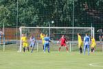 FK Staňkov (modrobílé dresy) - Baník Stříbro 0:7 (0:2)