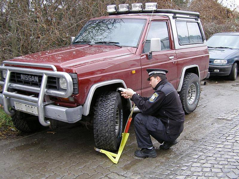 Městská policie ze Stříbra nejvíce řeší neukázněnost řidičů. 