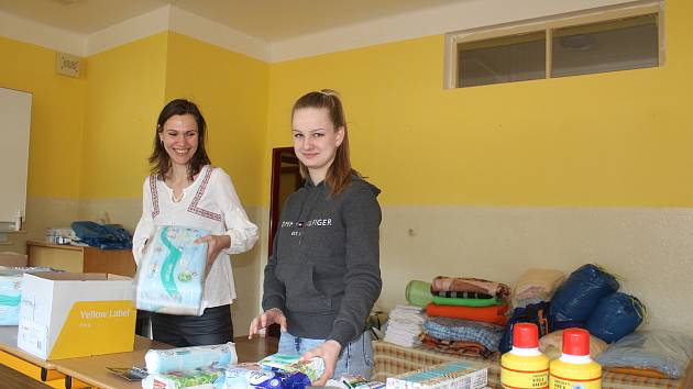 Studentka organizuje na tachovském gymnáziu sbírku pro Ukrajinu