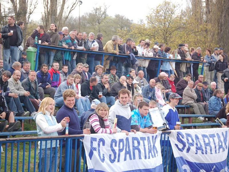 Utkání přeboru Plzeňského kraje SK Tachov - Sp. Chrást 0:0