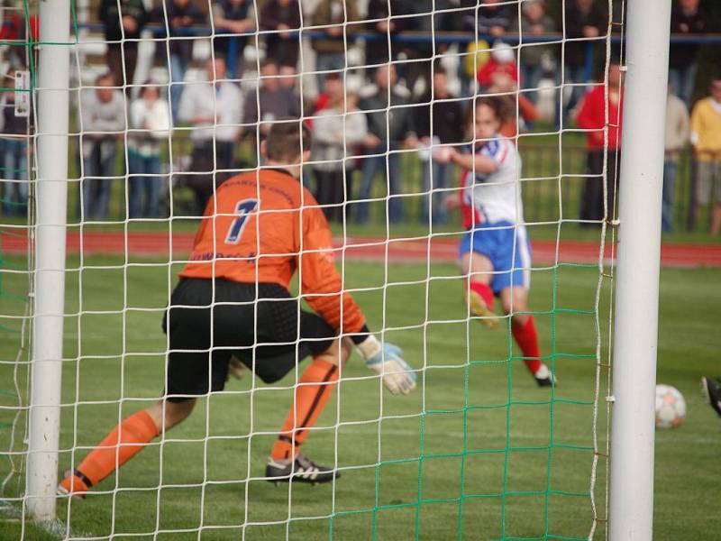 Utkání přeboru Plzeňského kraje SK Tachov - Sp. Chrást 0:0