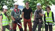 Arboristé ošetřovali stromy